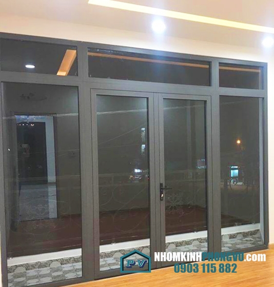 Thi công cửa nhôm kính tại khu cá sấu hoa cà, Phường Hiệp Bình Chánh, Thủ Đức, TPHCM
