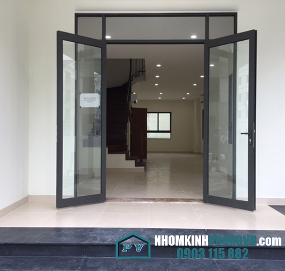 Mẫu cửa đi nhôm xingfa 2 cánh mở quay đẹp