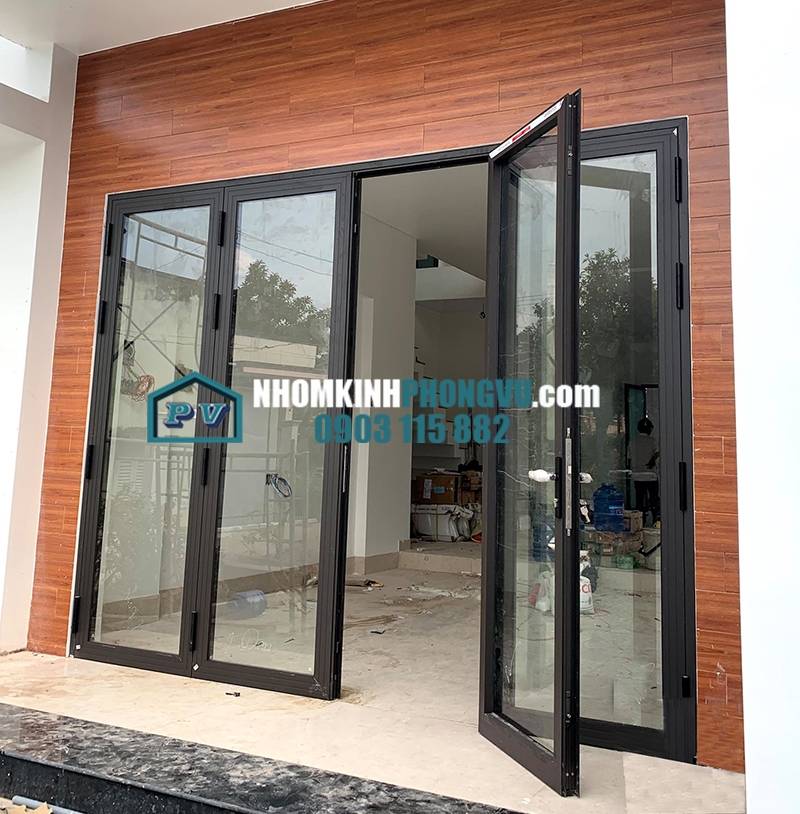 Thi công cửa nhôm Xingfa tại đường Nguyễn Kiệm, quận Phú Nhuận, TPHCM