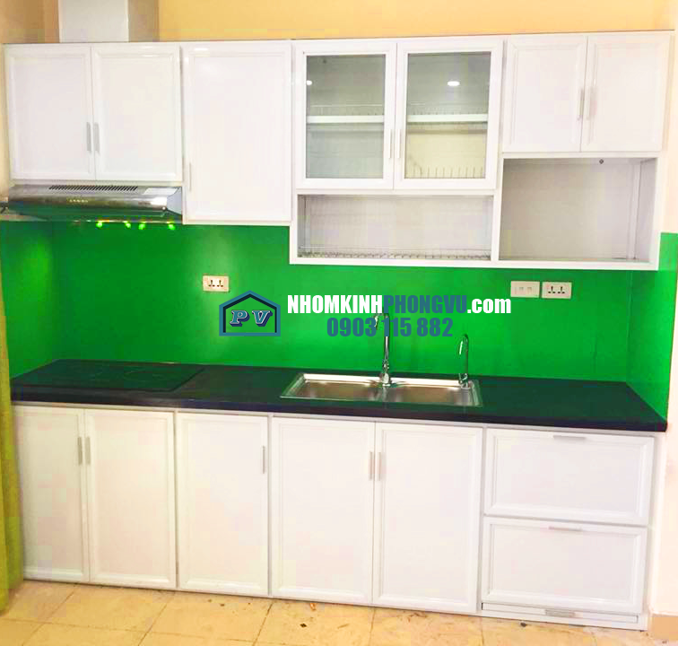 5+ Ưu và nhược điểm tủ bếp nhôm kính