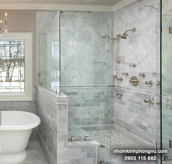 Mẫu vách tắm kính cường lực đẹp cho ngôi nhà đầy thời thượng